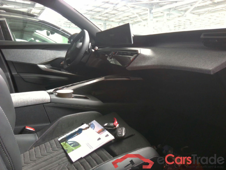 Peugeot 5008 GT Hybrid 145 ch e-DCS6 #3