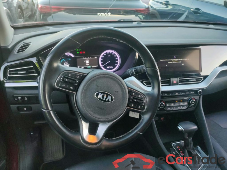 KIA Niro / 2019 / 5P / crossover 1.6 GDi HEV 104kW (141CV) Drive #3