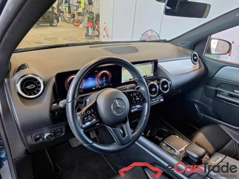 MERCEDES-BENZ CLASSE B / 2018 / 5P / MONOVOLUME B 250 E PLUG-IN HYBRID AUTO. SPORT #3