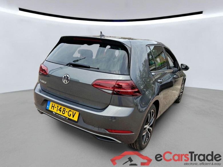 VOLKSWAGEN e-Golf 100 kW #6