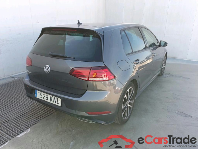 VOLKSWAGEN Golf / 2016 / 3P / berlina con portón Sport 2.0 TDI 110kW (150CV) DSG #2
