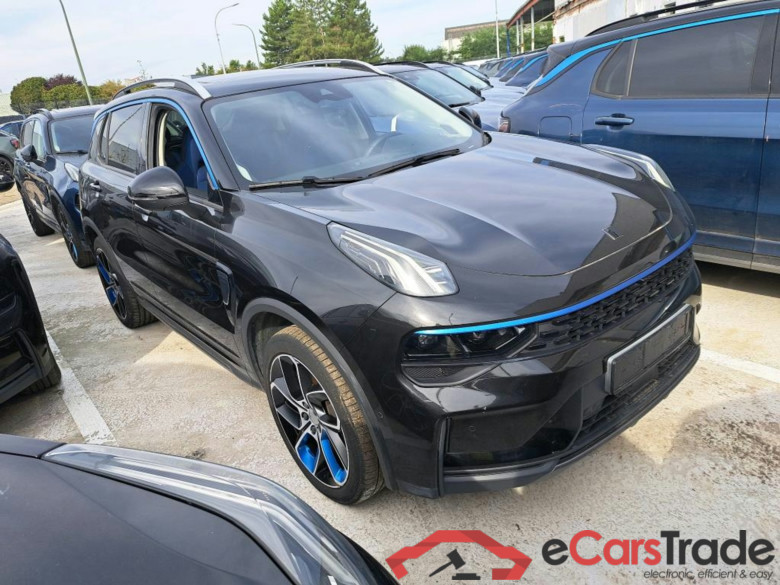 Lynk Co 01 1.5i Plug-In Hybrid Aut. LED Pano Virtual ACC Navi Infinity KeylessGo Camera 360 Klima PDC ... #2