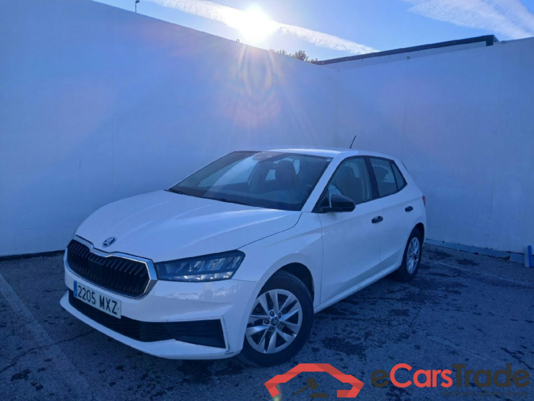 Fabia Essence 1.0 TSI 95CV MT5 6E #1