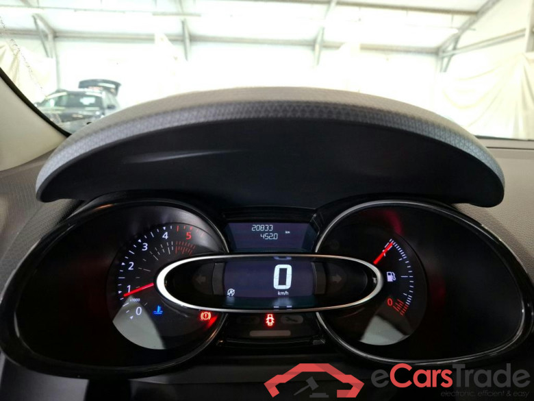 Clio IV Air 1.5 dCi 90CV BVM5 E6 #6