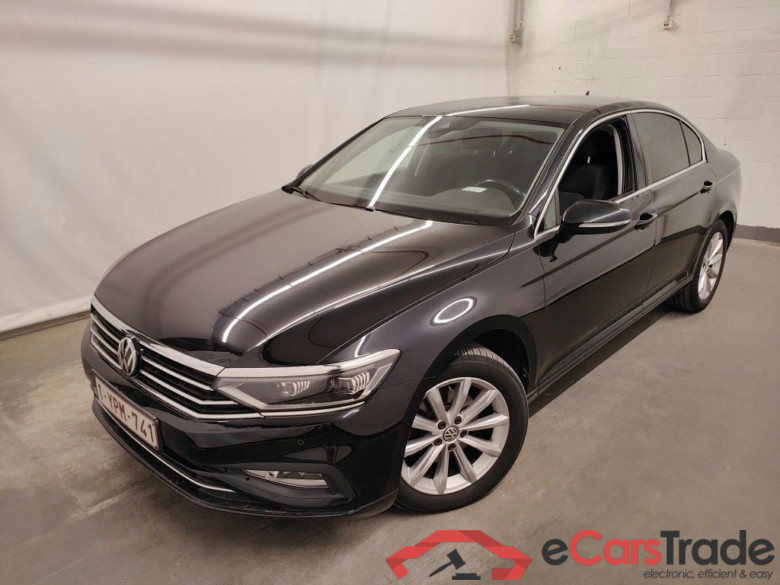 Volkswagen Passat 1.6 TDI Style Business DSG 4d #1
