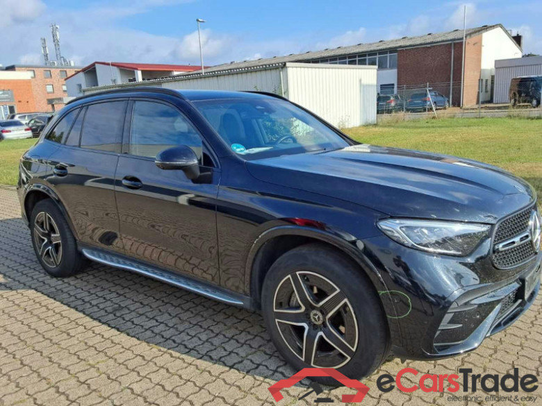 Mercedes-Benz GLC (BM 254)(06.2022->) DE - SUV5 GLC 300 e EU6d, 4Matic AMG Line, 2022 - 2024 #1