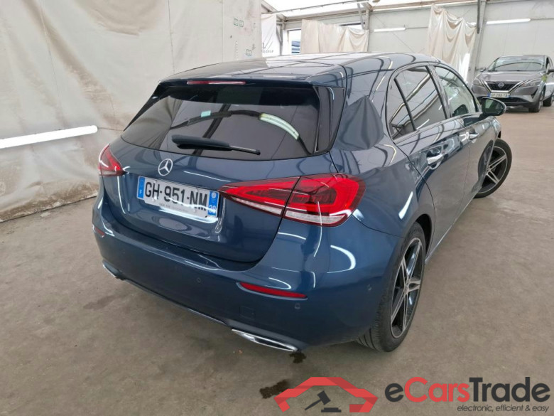 MERCEDES-BENZ Classe A Compact / 2018 / 5P / Berline A 200 d Progressive Line 8G-DCT #3