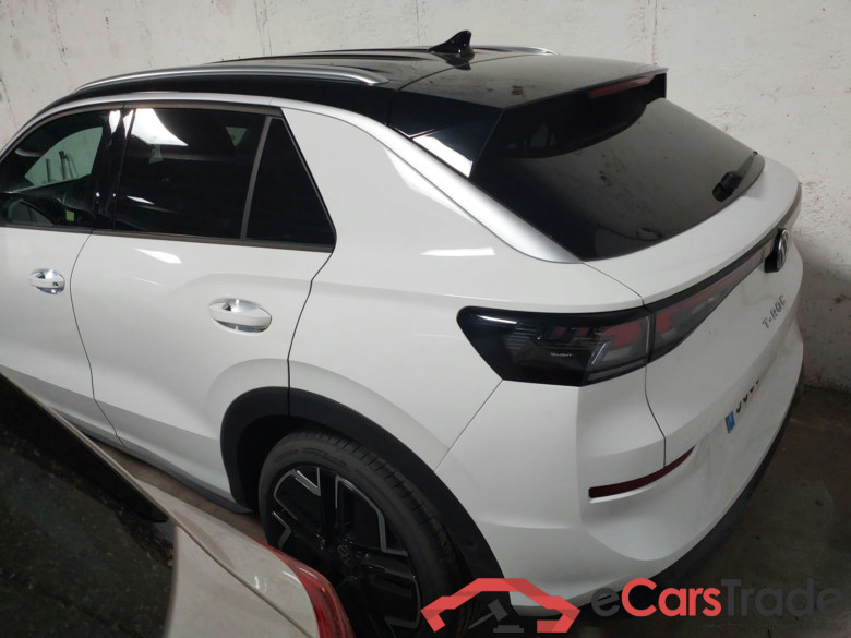 VOLKSWAGEN T-Roc 1.0 TSI 110kW (150CV) DSG7 R-Line (Winterpack)  #2