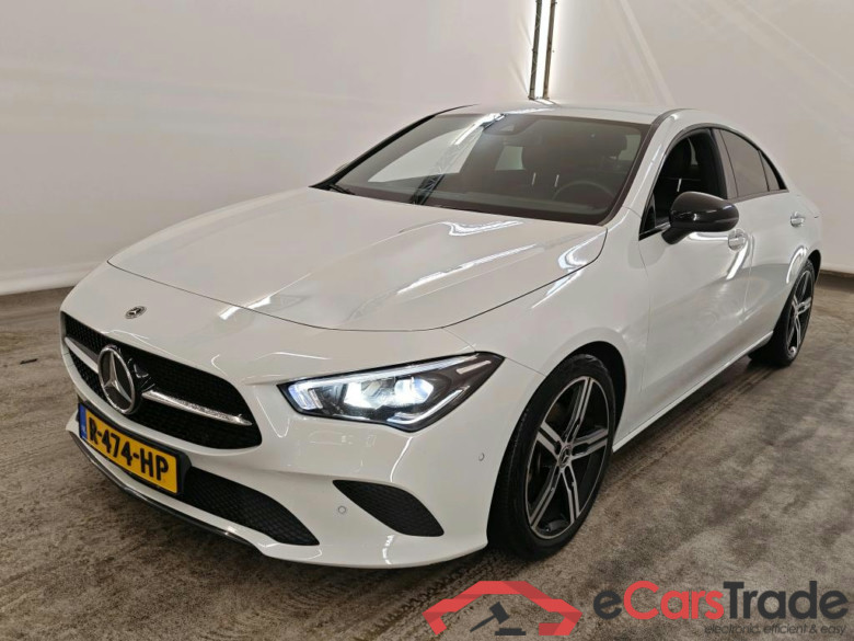 Mercedes-Benz CLA CLA 180 DCT Luxury Line 4d #1