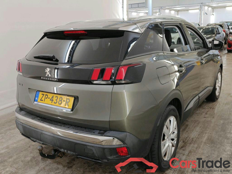 Peugeot 3008 Active 1.2 PureTech 130 5d #2