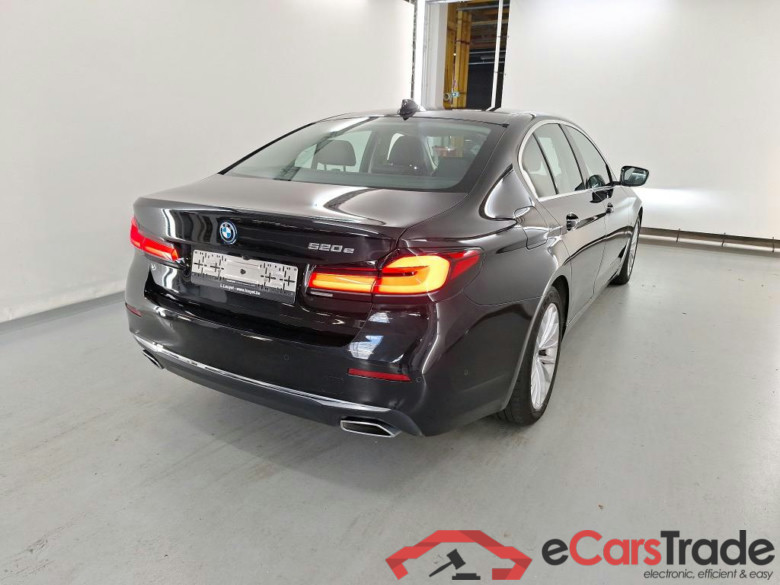 BMW 5 SERIES BERLINE 2.0 520E AUTO #4