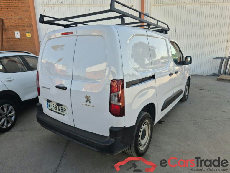 PEUGEOT Partner / 2018 / 4P / furgón derivado de turismo Premium Standard 600kg BlueHDi 73kW #2