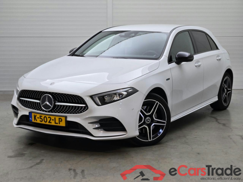 MERCEDES-BENZ A-KLASSE 250 e Business Solution AMG Limited #1