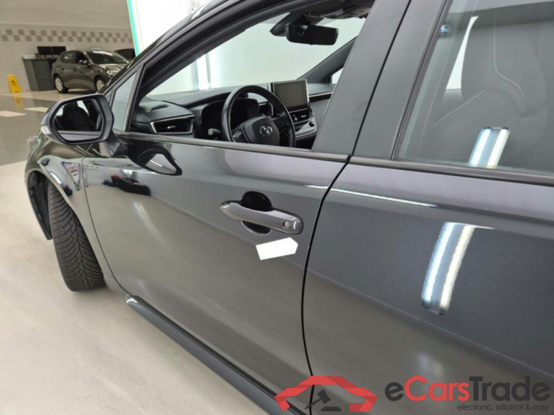 TOYOTA COROLLA TOURING SPORTS 1.8 HYBRID DYNAMIC AUT. #4