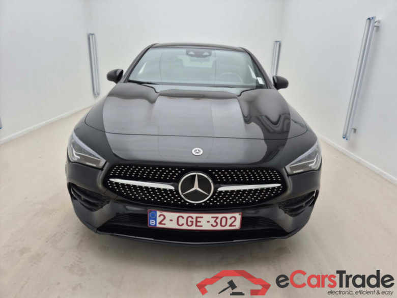 MERCEDES-BENZ CLA 250E AMG-LINE AUT #4