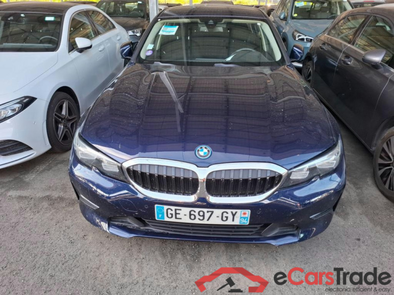 BMW Série 3 Berline / 2018 / 4P / Berline 330e 292ch Business Design BVA8 Hybride