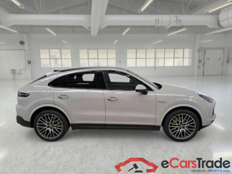 Coupe E-Hybrid Platinum LED Sport-Chrono Bose Navi-Pro Sport-Leather KeylessGo Camera 360 Klima PDC ... #2
