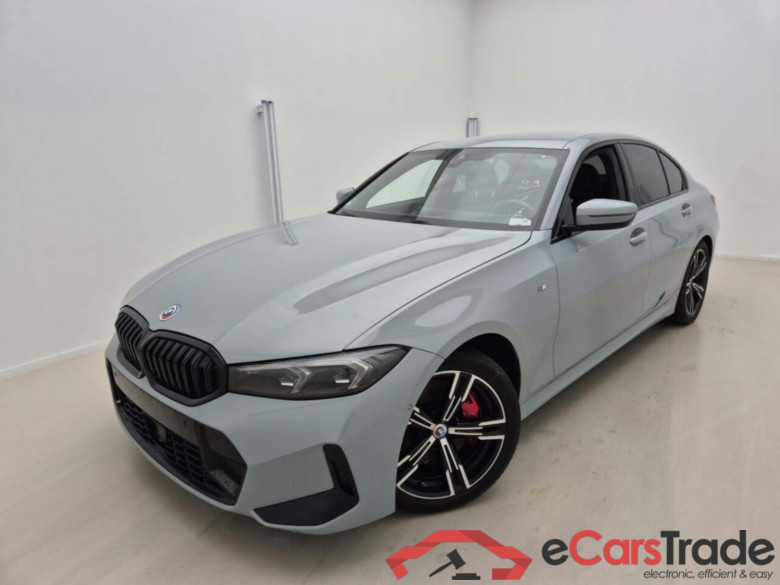BMW 3-SERIE 330D M-SPORT
