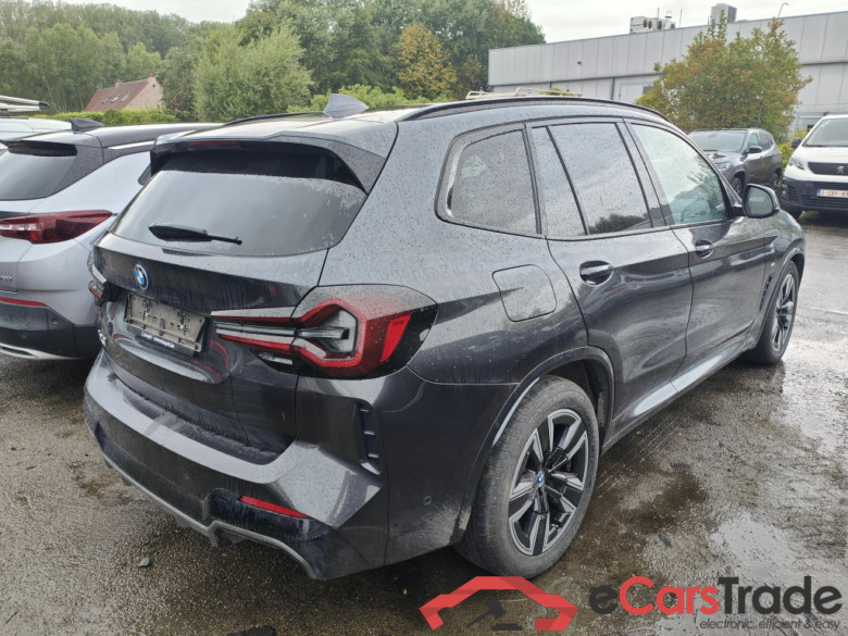 BMW iX3 iX3 5d !!! Damaged car !! #2