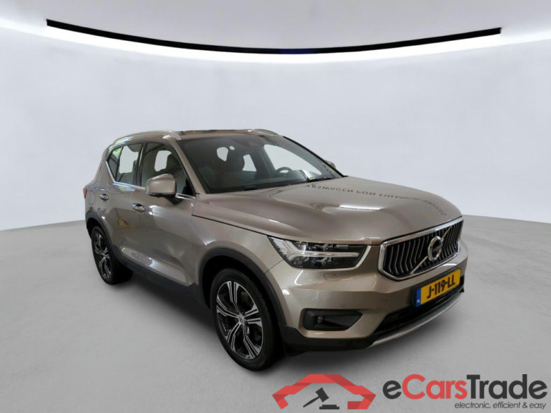 VOLVO XC40 132 kW #4