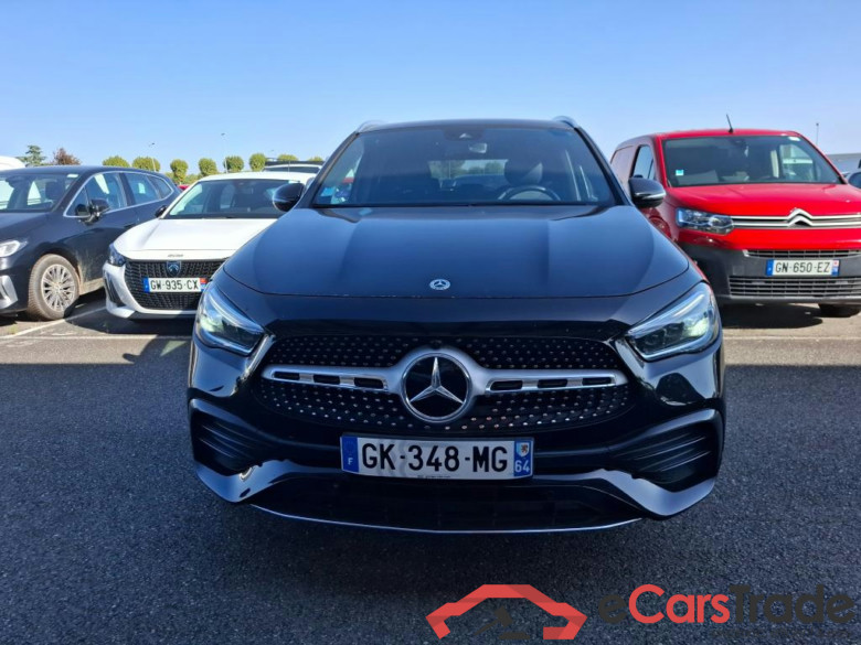 MERCEDES-BENZ GLA / 2020 / 5P / SUV 1.3 GLA 250 e AMG LINE DCT