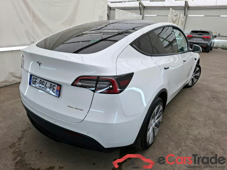 TESLA Model Y / 2020 / 5P / SUV Grand Autonomie Dual Motor AWD #4