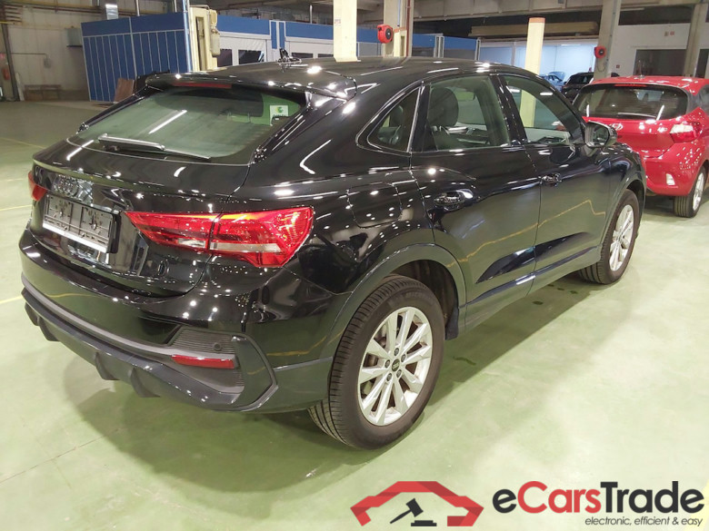 AUDI Q3 Sportback 1.4 45 TFSI E S TRONIC #4
