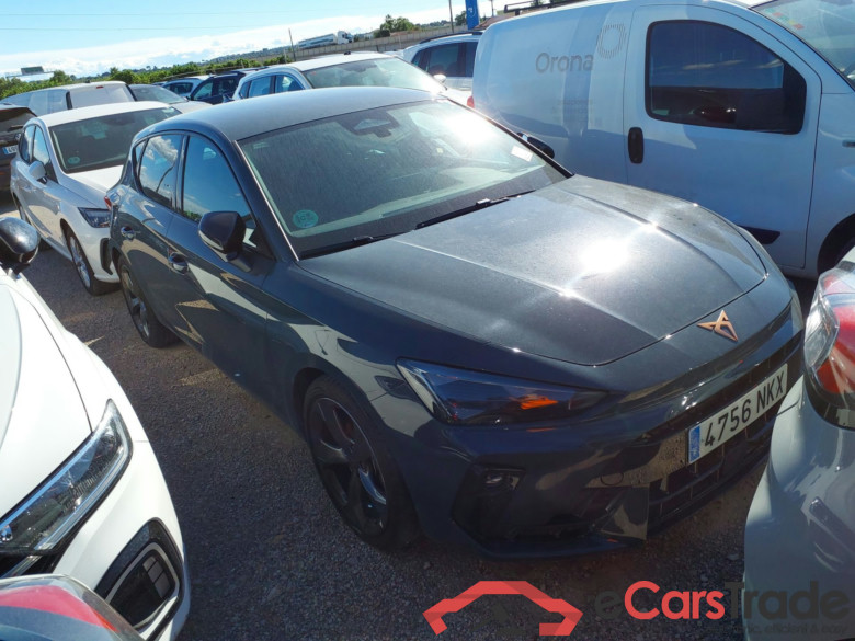 CUPRA Leon 5P 1.5 eTSI SS 150cv manual  #1