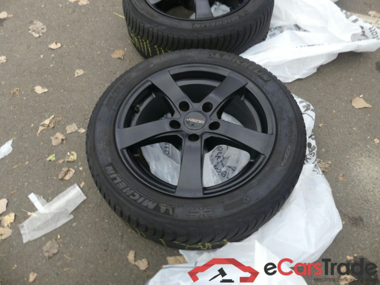 1 Limousine 118 i Advantage 1.5 100KW MT6 E6d #1
