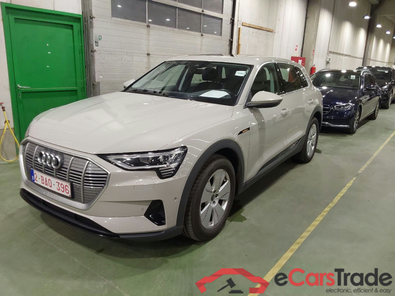 AUDI E-TRON 95 kWh 55 Quattro