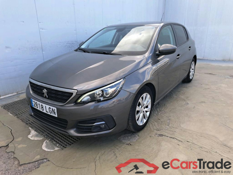 PEUGEOT 308 / 2017 / 5P / berlina con portón 5P Style BlueHDi 100 S&S 6 Vel. MAN