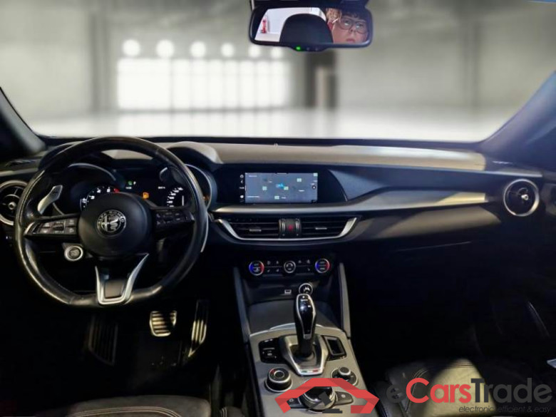 ALFA ROMEO STELVIO / 2017 / 5P / SUV 2.0 TURBO BENZINA 280CV VELOCE AT8 Q4 #3