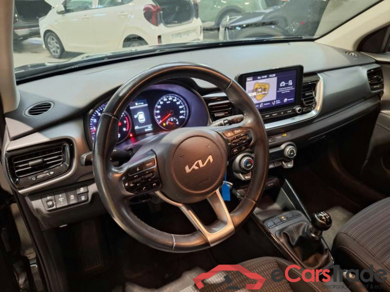 KIA STONIC / 2017 / 5P / SUV 1.2 ECO GPL STYLE #3
