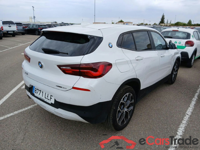 BMW X2 / 2017 / 5P / todoterreno sDrive18i (CX) #2