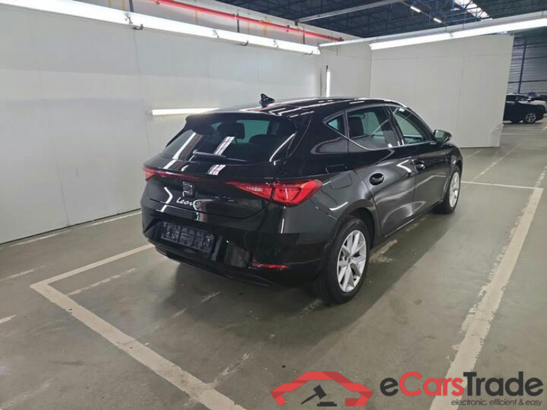 Seat Leon Leon 1.0 eTSI 110 Move! DSG (Mild Hybrid) 81kW/110pk  5D/P Auto-7 #4