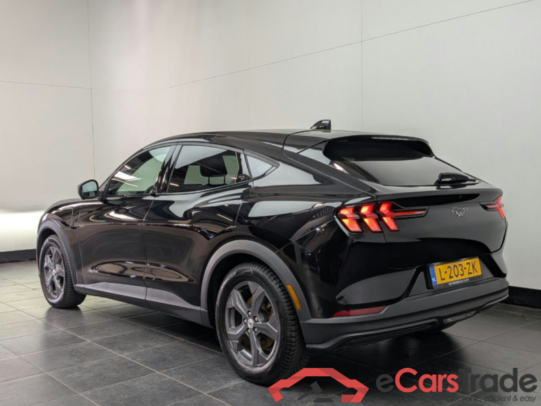 FORD Mustang Mach-E RWD 75 kWh #3
