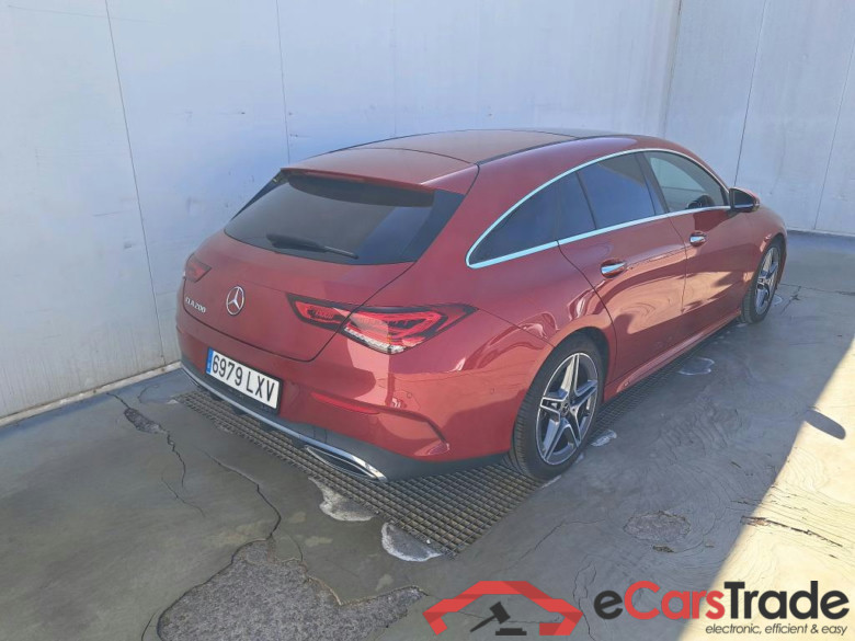 MERCEDES-BENZ CLA / 2019 / 5P / familiar CLA 200 Shooting Brake #2