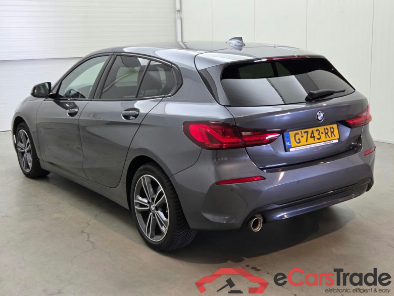 BMW 1-serie 118i Executive Edition #3