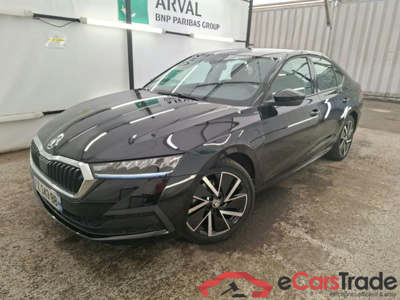 SKODA Octavia / 2020 / 5P / Berline 1.4 TSI PHEV iV 204 DSG6e Business #1