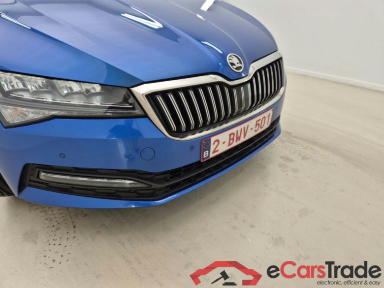 SKODA SUPERB COMBI 2.0 CRTDI CLEVER DSG #6