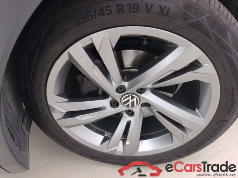 VOLKSWAGEN TIGUAN ALLSPACE 2.0 TDI R-LINE DSG #6