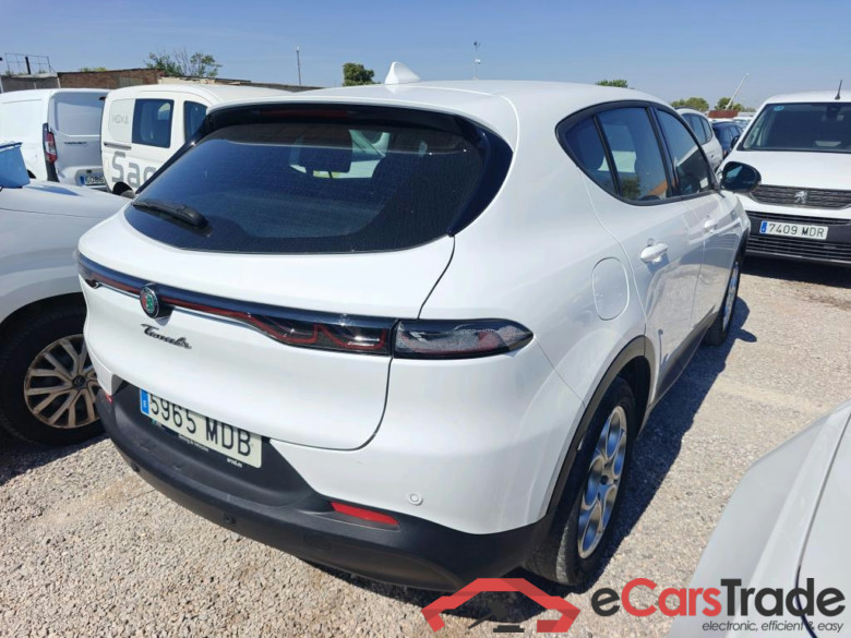 Alfa Romeo Tonale / 2022 / 5P / todoterreno 1.5 MHEV GASOLINA 130 CV SPRINT FWD #2