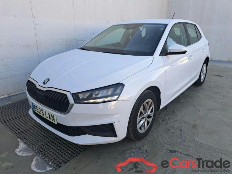 SKODA Fabia / 2021 / 5P / berlina con portón 1.0 TSI 70KW (95CV) Emotion (AC) #1
