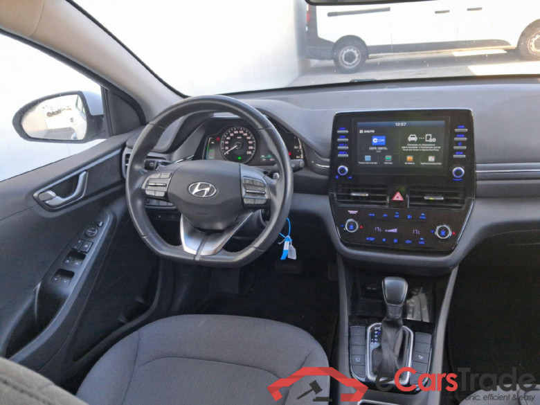 HYUNDAI IONIQ / 2019 / 5P / berlina con portón 1.6 GDI HEV Klass DCT #3