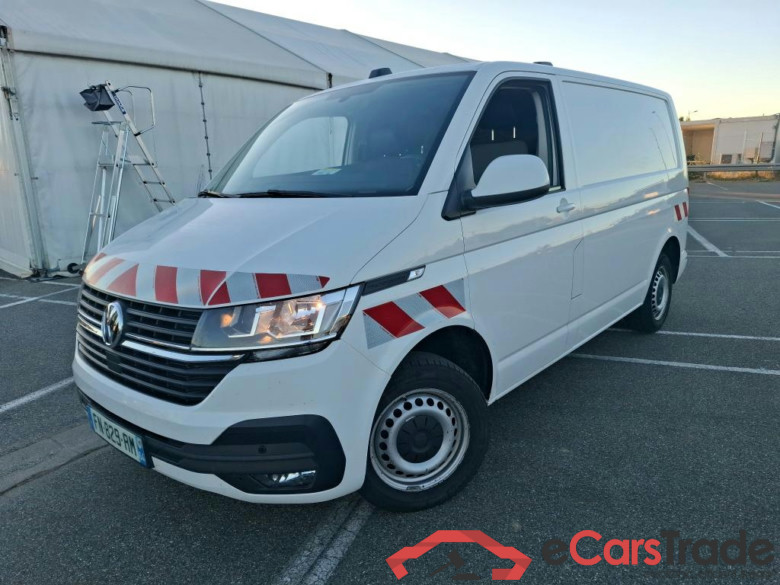 VOLKSWAGEN Transporter / 2019 / 4P / Fourgon tôlé 2.0 TDi 150 4MO L1H1 Business Line Plus #1