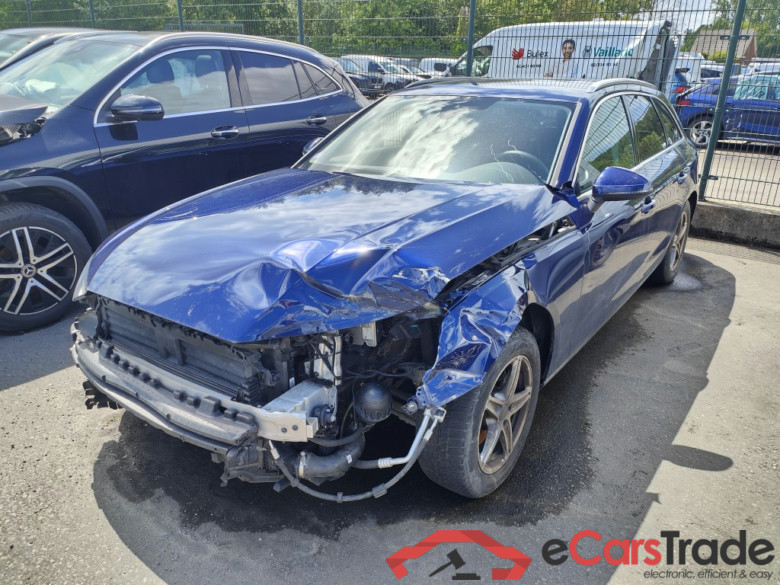 Audi A4 Avant 2.0 35 TFSi 110kW S tronic Attraction BE 5d !! Damaged car !! rolling car