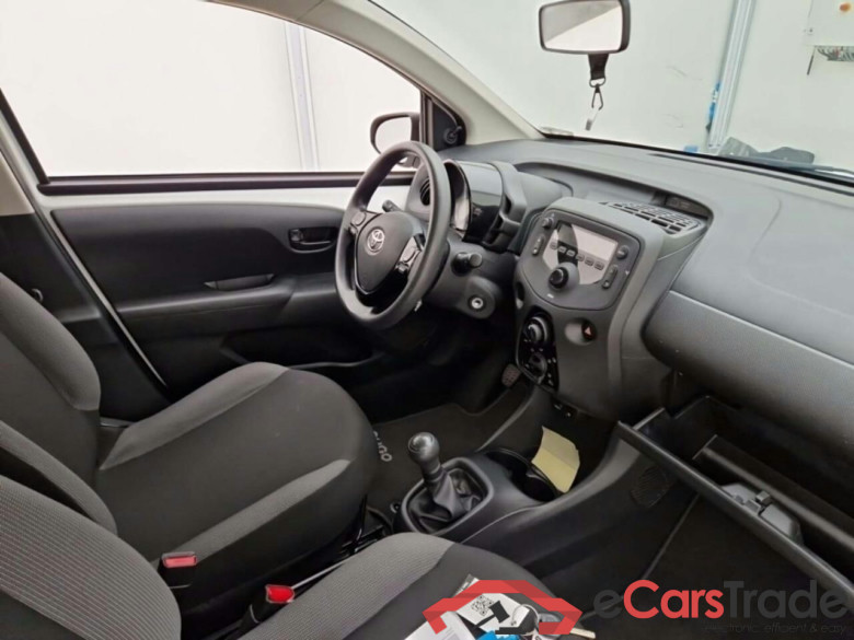 TOYOTA Aygo 1.0 VVT-i x-fun #3