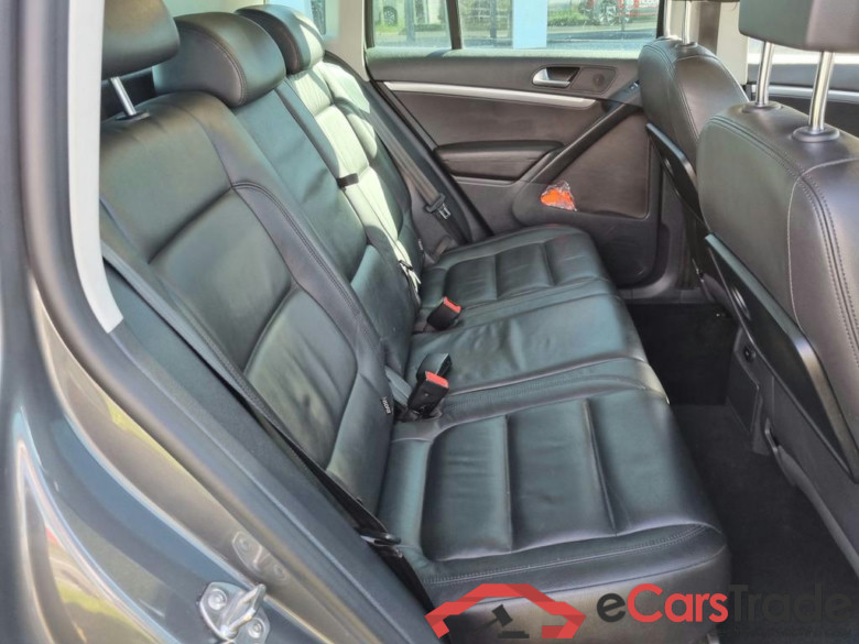 VOLKSWAGEN Tiguan Sport & Style 1.4 TSI BlueMotion Technology 118 kW (160 ch) 6 vitesses manuel #6