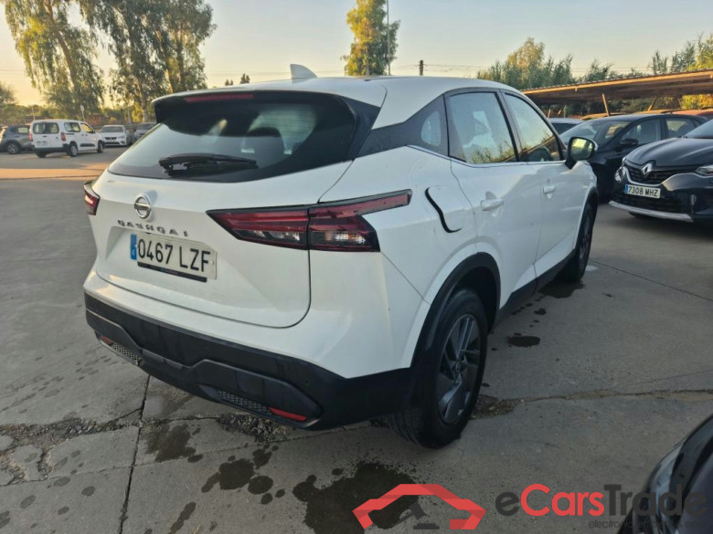 NISSAN QASHQAI / 2021 / 5P / todoterreno DIG-T 103kW (140CV) mHEV 4x2 Acenta #2