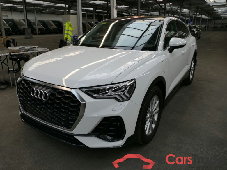 Q3 Sportback 45 TFSI e 1.4 TFSI 180KW AT6 E6d #1
